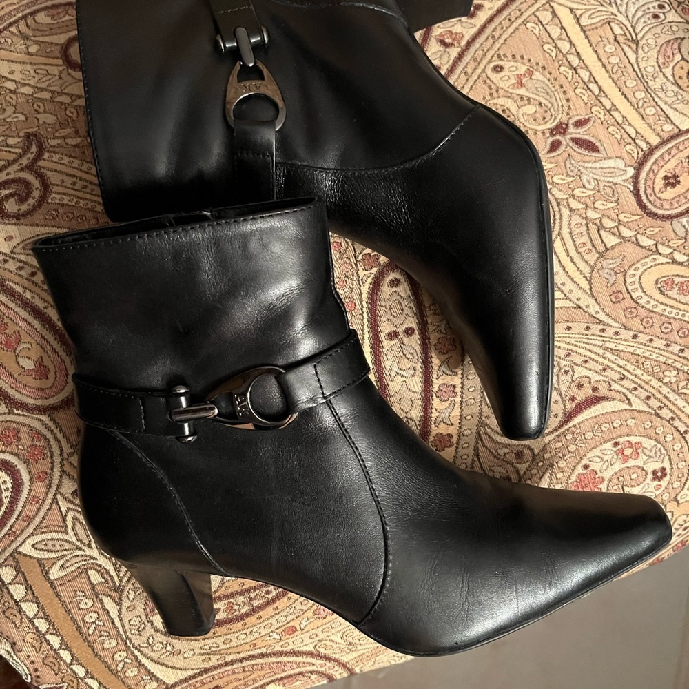 Anne Klein Vintage iflex boots - Picture 3 of 9
